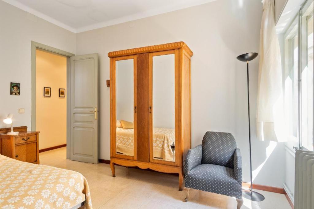 Figueres Old Town Apartment المظهر الخارجي الصورة