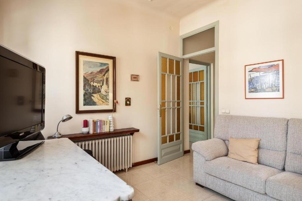 Figueres Old Town Apartment المظهر الخارجي الصورة